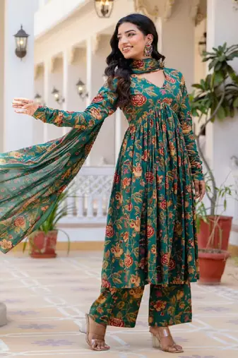 Kurtas & Kurtis